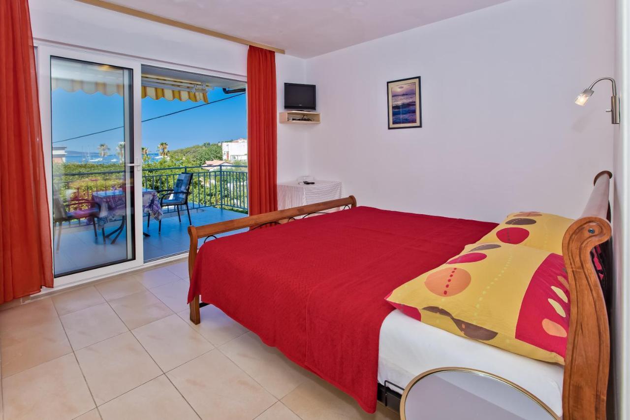 Apartments Hruban Hvar Town Exterior photo